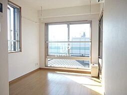 京急空港線 穴守稲荷駅 徒歩5分の賃貸マンション 5階ワンルームのリビング/ダイニング