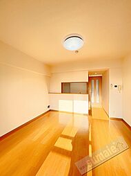 JR紀勢本線 黒江駅 3.1kmの賃貸マンション 1階3LDKのリビング/ダイニング