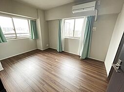 ザ・パークハウス南行徳レジデンス 6階4LDKのリビング/ダイニング