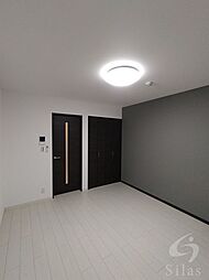 阪神本線 尼崎センタープール前駅 徒歩4分の賃貸アパート 1階1Kのリビング/ダイニング