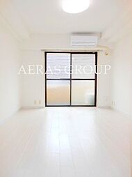 東急東横線 学芸大学駅 徒歩8分の賃貸マンション 3階ワンルームのリビング/ダイニング