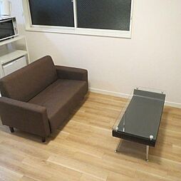 グランシャトー 1階1Kのリビング/ダイニング