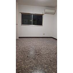 R&L 1階ワンルームのリビング/ダイニング