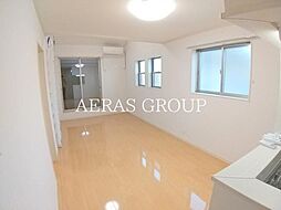 HELLO SAYAMA 2階1LDKのリビング/ダイニング