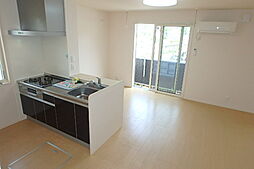 南海高野線 金剛駅 バス9分 津々山台2丁目東下車 徒歩1分の賃貸アパート 1階2LDKのリビング/ダイニング