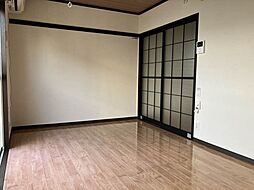 居間