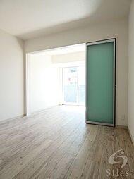 阪急神戸本線 十三駅 徒歩9分の賃貸マンション 4階1LDKのリビング/ダイニング