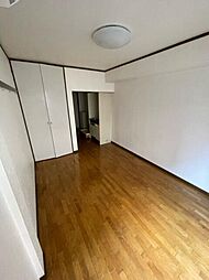 ローラ・シャンテ 1階ワンルームのリビング/ダイニング