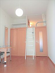 レオパレスエピナールIII 1階1Kのリビング/ダイニング