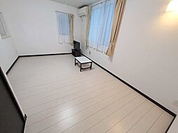 レオネクストエストレリータ 1階1Kのリビング/ダイニング