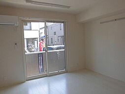 リベルタ東大成 1階1Kのリビング/ダイニング