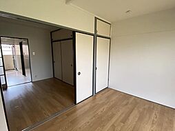 盛伸マンション 3階1LDKのリビング/ダイニング