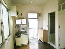 ヤシマハイツ 303 3階1DKのリビング/ダイニング