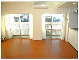 高根ハイツ 3階ワンルームのリビング/ダイニング