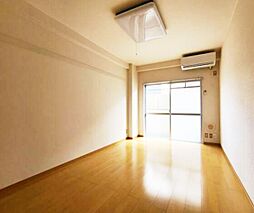 第一マスコビル 1階1Kのリビング/ダイニング