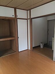 ヒュッテ水上 3階1Kのリビング/ダイニング