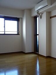 ガーデンフォート目黒 4階2LDKのリビング/ダイニング