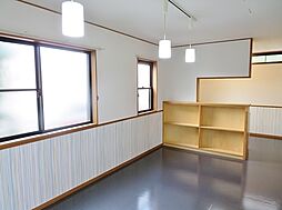 居間