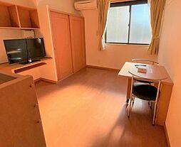 レオパレスグランシャリオA 1階1Kのリビング/ダイニング