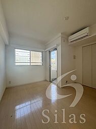 グラマシー京都 2階1Kのリビング/ダイニング