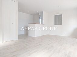 流山市膝丸戸建貸家 Ａ棟 4LDKのリビング/ダイニング