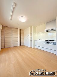 JR阪和線 和歌山駅 徒歩12分の賃貸アパート 1階1LDKのリビング/ダイニング