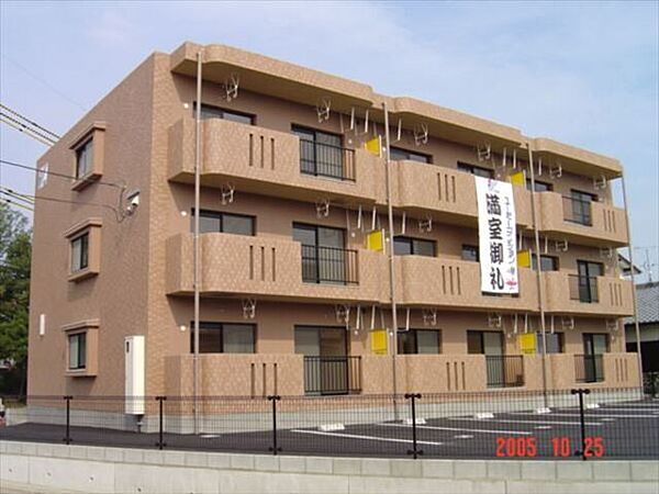 ロイヤルハイツＩＩ 203｜熊本県玉名市築地(賃貸マンション3LDK・2階・65.60㎡)の写真 その3