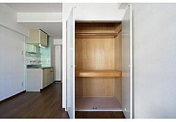 エレガンス綾瀬6 6階ワンルームのリビング/ダイニング