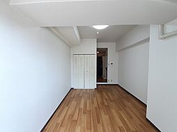 京都市営烏丸線 五条駅 徒歩1分の賃貸マンション 9階ワンルームのリビング/ダイニング