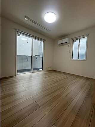 スペチアーレ万代_内装_2