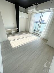 エヌエムキャトフヴァンヌフ 4階1Kのリビング/ダイニング