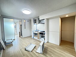 ガーデンフォレスト 1階1LDKのリビング/ダイニング