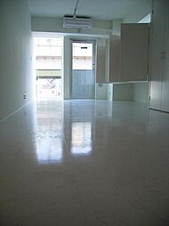 キュクロス 4階ワンルームのリビング/ダイニング