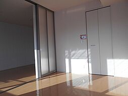 サニークロスZ 3階2Kのリビング/ダイニング