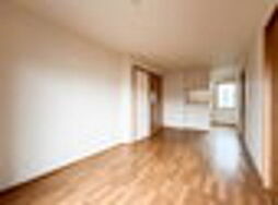 リッチンコートII 1階2LDKのリビング/ダイニング