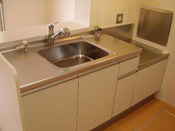 サンハイツ岡５_内装_0