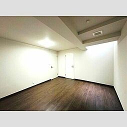 M.A HILLS AKASAKA 地下2階1LDKのリビング/ダイニング