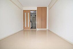 マルナカハイツA 107 1階1Kのリビング/ダイニング