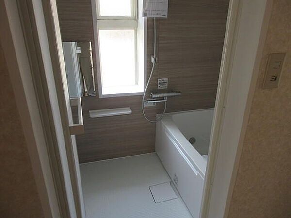 detached 東京都町田市南成瀬５丁目14-4

地図を見る