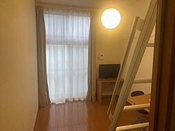 レオパレスラ トゥサ 1階1Kのリビング/ダイニング