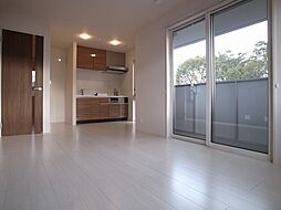 グランレイク金剛 2階ワンルームのリビング/ダイニング