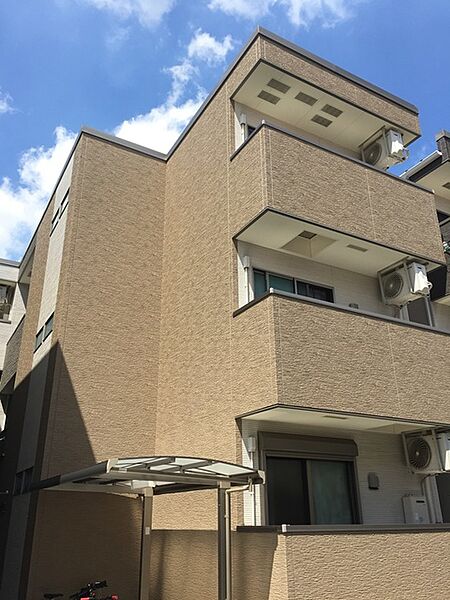 大阪府吹田市内本町３丁目(賃貸アパート1LDK・3階・33.25㎡)の写真 その1