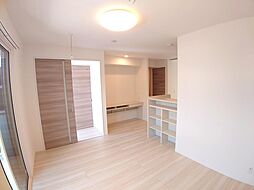 グランドソレイユ 1階1LDKのリビング/ダイニング