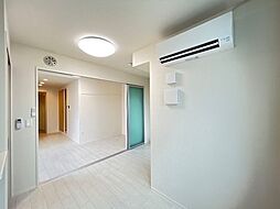 JR中央線 日野駅 徒歩3分の賃貸マンション 4階1LDKのリビング/ダイニング