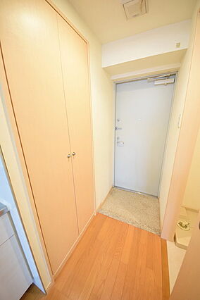 アネシス_内装_0