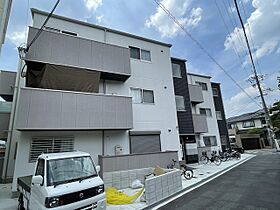 エルブ豊中曽根  ｜ 大阪府豊中市原田元町２丁目1-2（賃貸マンション1LDK・3階・35.77㎡） その1