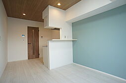 ＬＵＭＩＮＡ　ＳＥＡＳＩＤＥ（リュミナ・シーサイド） 301 3階1LDKのリビング/ダイニング