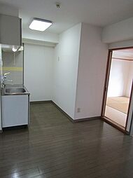 アルファワン 3階3DKのリビング/ダイニング