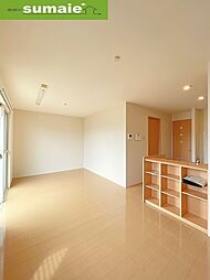 グランシャリオ加納 1階1LDKのリビング/ダイニング