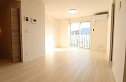 kirsche 2階2LDKのリビング/ダイニング